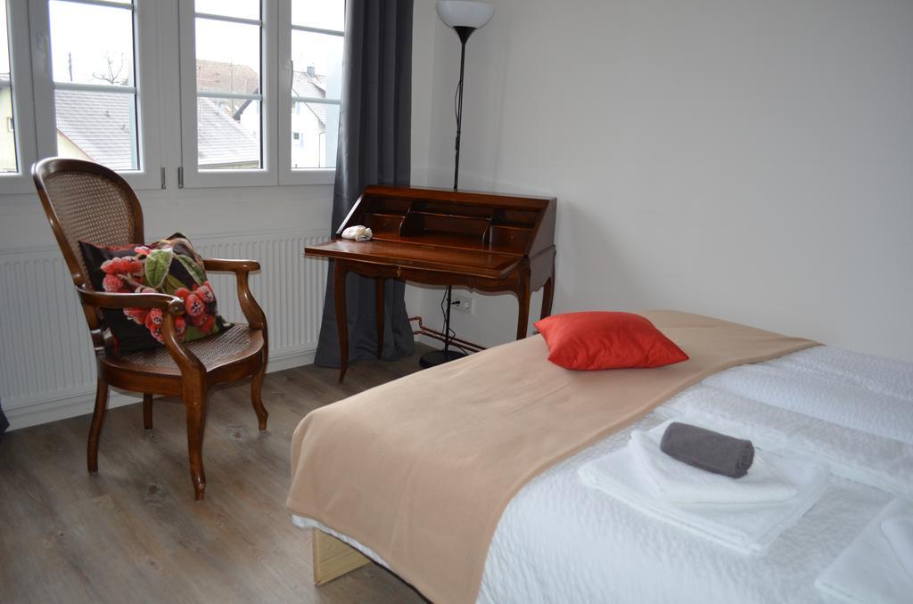 Hotel "Cafe Verkehrt" - Wellcome Motorbiker, Berufsleute Und Reisende Im Schwarzwald Oberhof  Room photo