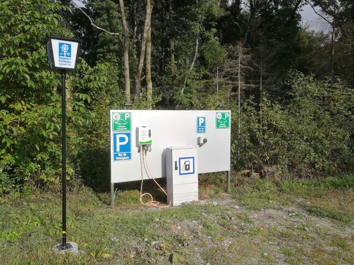Hotel "Cafe Verkehrt" - Wellcome Motorbiker, Berufsleute Und Reisende Im Schwarzwald Oberhof  Exterior photo